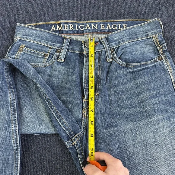 American Eagle Jeans Womens 26x28 Medium Wash Blue Denim Relaxed Straight Casual - Picture 12 of 13